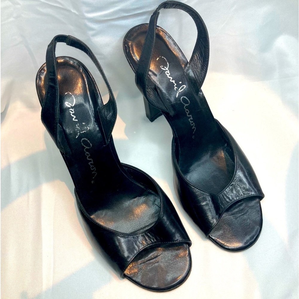 David Aaron women’s high heels size 9 black